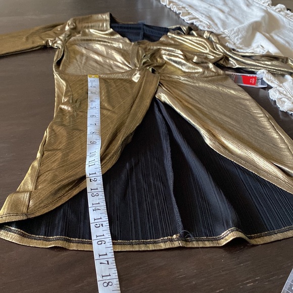 BOLD elements metallic gold dress. - Picture 10 of 17